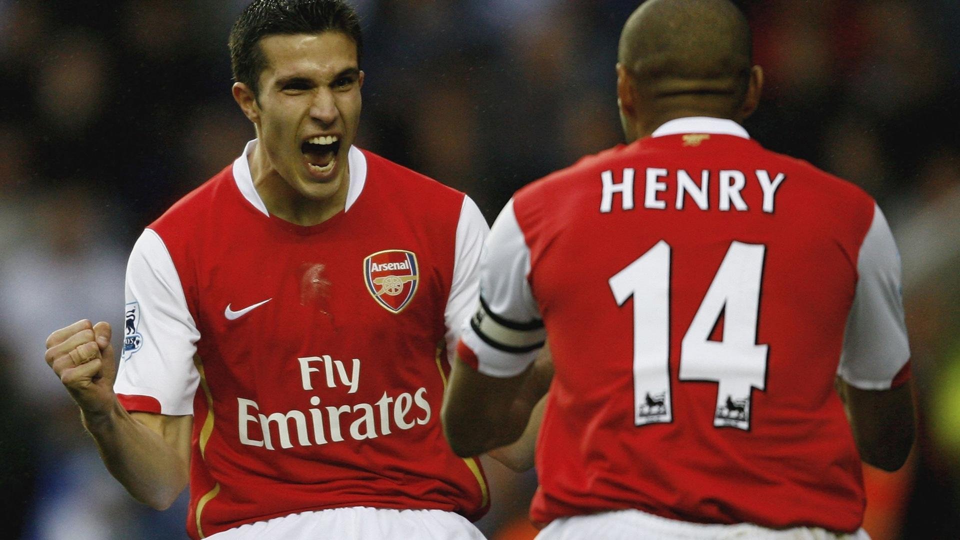 “华金·托比利亚:阿根廷美洲狮队的关键后卫,未来战术空间广阔”