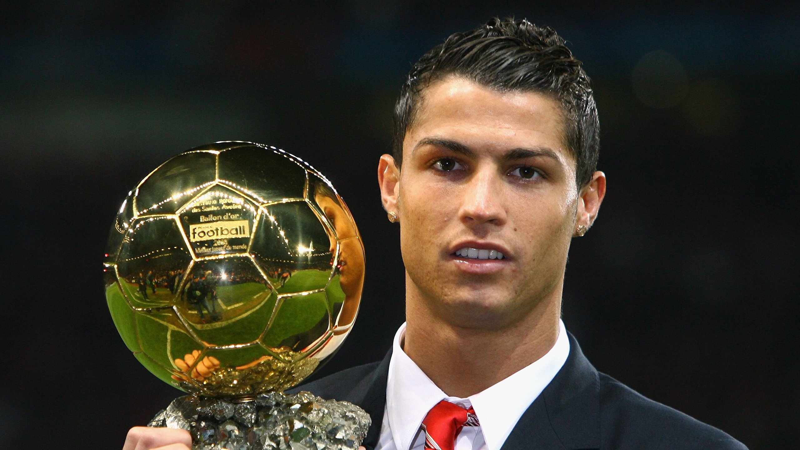 “亚戈·卡尔曼的精准技术与领袖气质，让阿根廷美洲狮队走向更高巅峰”