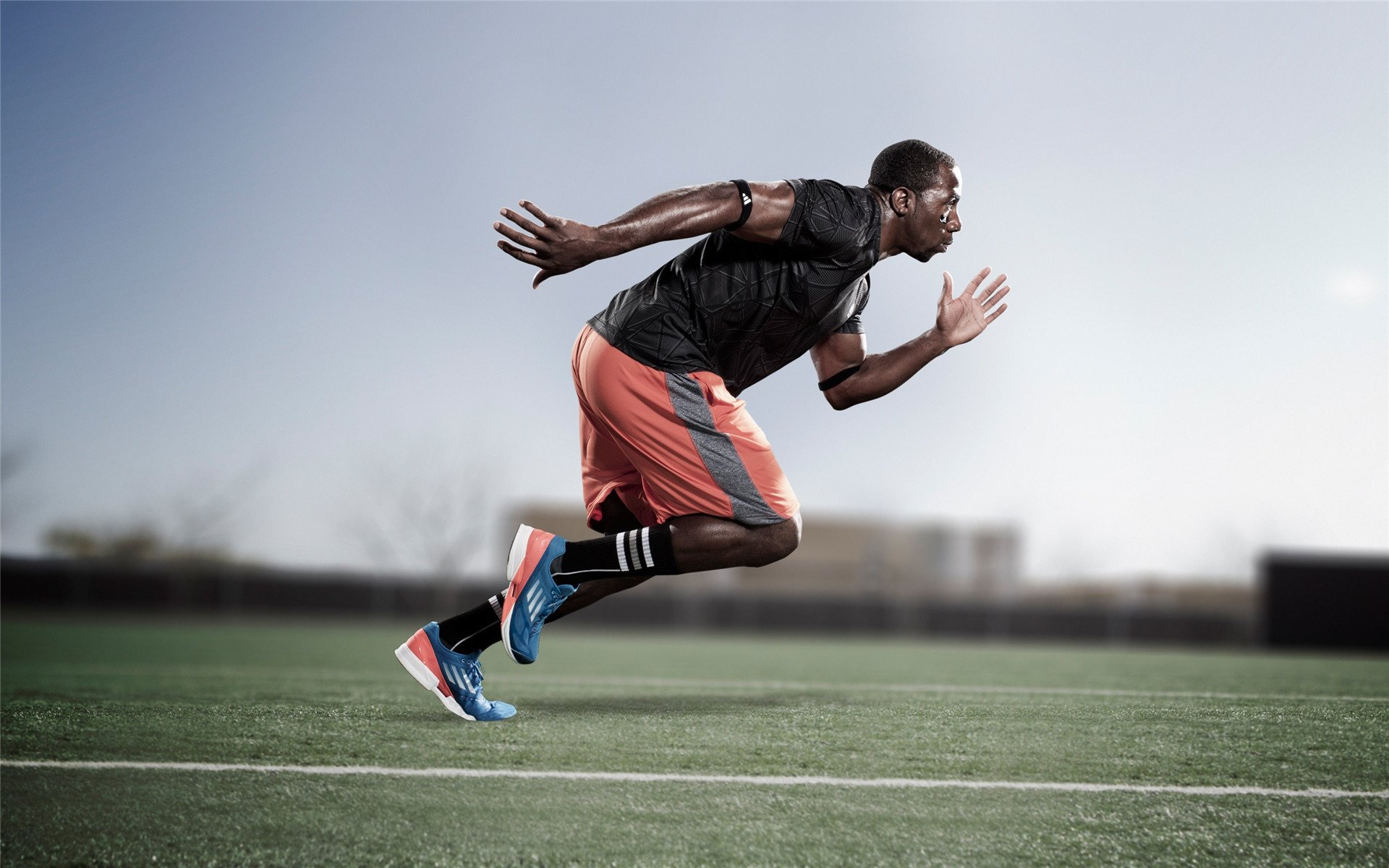 九游（jiuyou.com）游戏-“安赫尔·巴尔博萨的速度与决断力，帮助阿根廷美洲狮队实现快速反击”